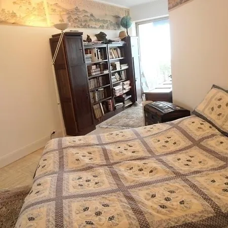 Apartamento Nadaillac 1 - Biarritz, 2 Bedrooms, 5 Persons Biarriz