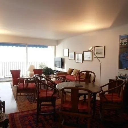 Nadaillac 1 - Biarritz, 2 Bedrooms, 5 Persons * Biarriz