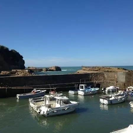 Nadaillac 1 - Biarritz, 2 Bedrooms, 5 Persons Биарриц