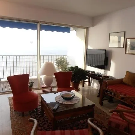 Апартаменты Nadaillac 1 - Biarritz, 2 Bedrooms, 5 Persons *
